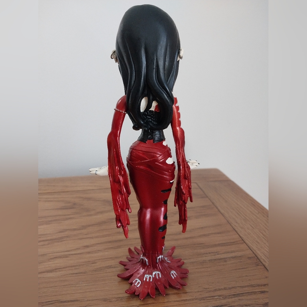 Bleeding Edge Goth "Morbida" 2003, series 1, ComicCon variant 7" figurine - Picture 7 of 8